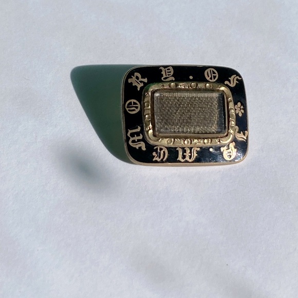 Victorian Mourning Jewelry Pin - Picture 3 of 12